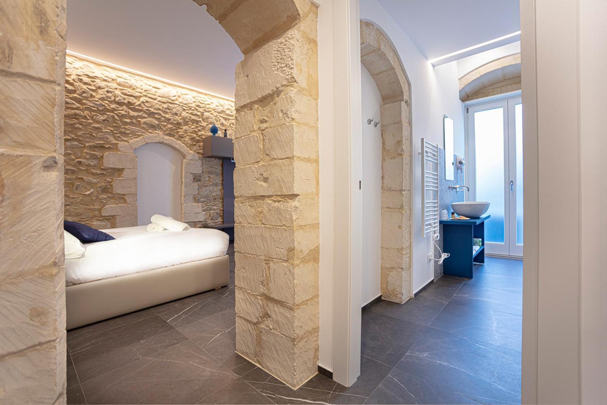Ad Maiora - Design Rooms Ragusa Bagian luar foto